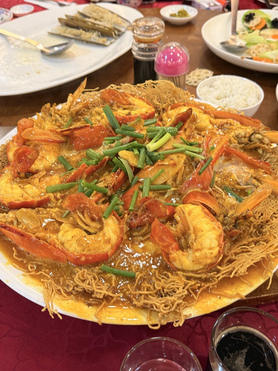 Zhuang, 庄 tweet media