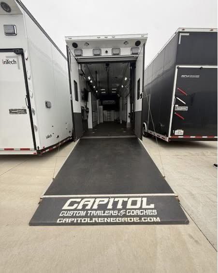 Capitol Renegade tweet media