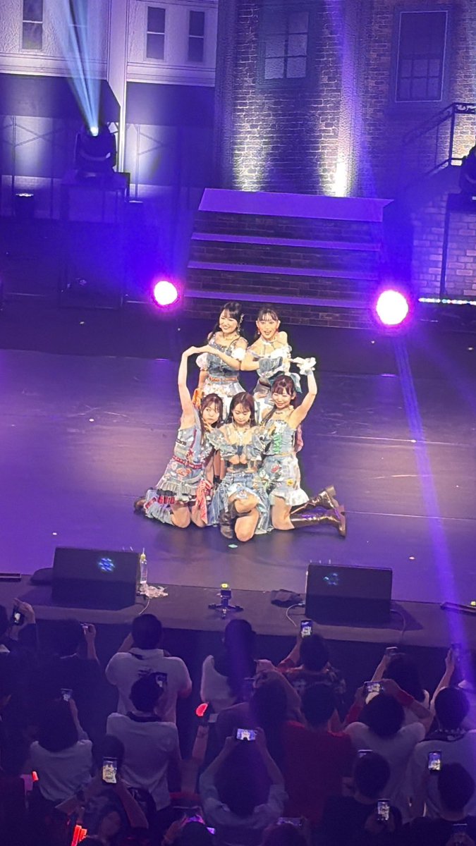 monkeyturn1129's tweet photo. 初ツアー参加！
撮可の時、みゆたんとひみめちゃくちゃ近くて感動した🥳
次は立川でまた会いに行く(o・・o)
 #りすつあー11 
 #久保田未夢
 #茜屋日海夏 https://t.co/4ViEWzc7ub