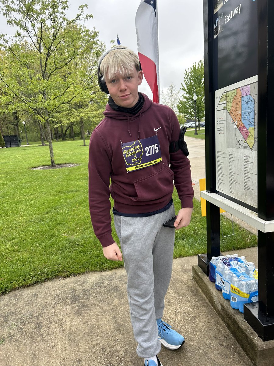 MaxxScho2030's tweet image. Ran my first 5k today, excited to do it again!
Staying in shape and getting the work!

#5k #classof2030 #track #football