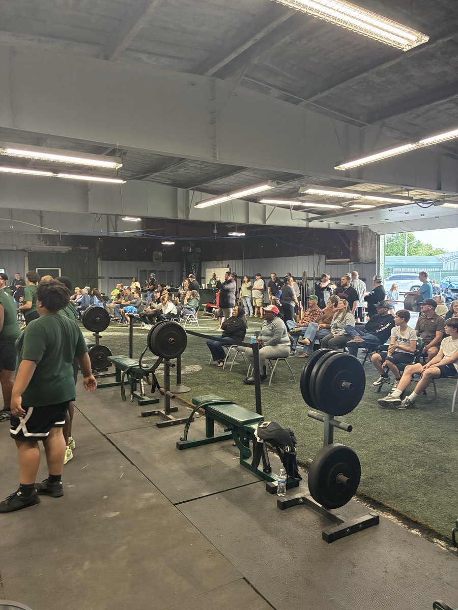Greenbrier Football tweet media