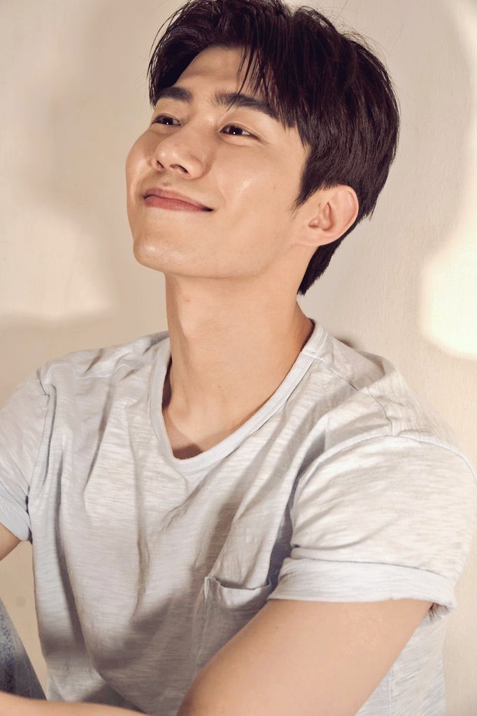 잇힝◕‿◕ tweet media
