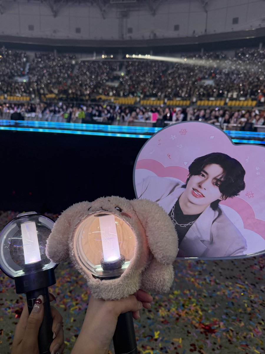 𝐉𝐞𝐧𝐧𝐲 ⋆୨♡୧⋆ tweet media