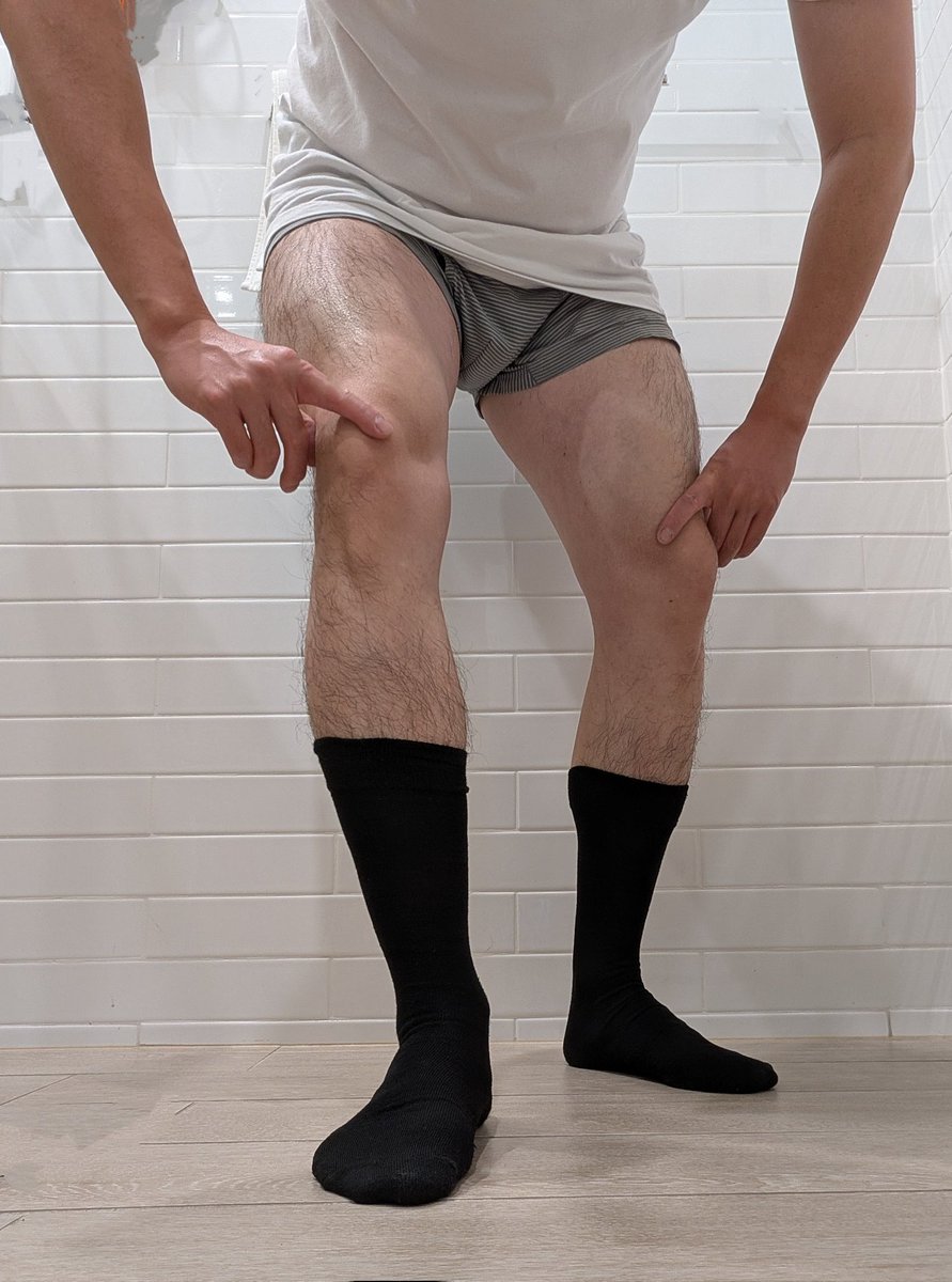 ExpectUFu's tweet photo. ＞10K steps Day 2 - Business Socks 🤪 https://t.co/OEnItX64bO