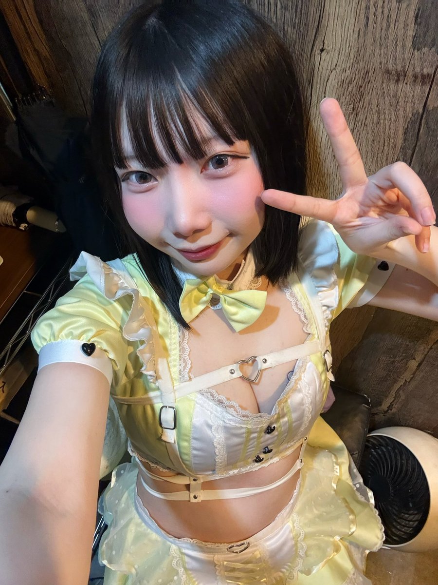 むい tweet media