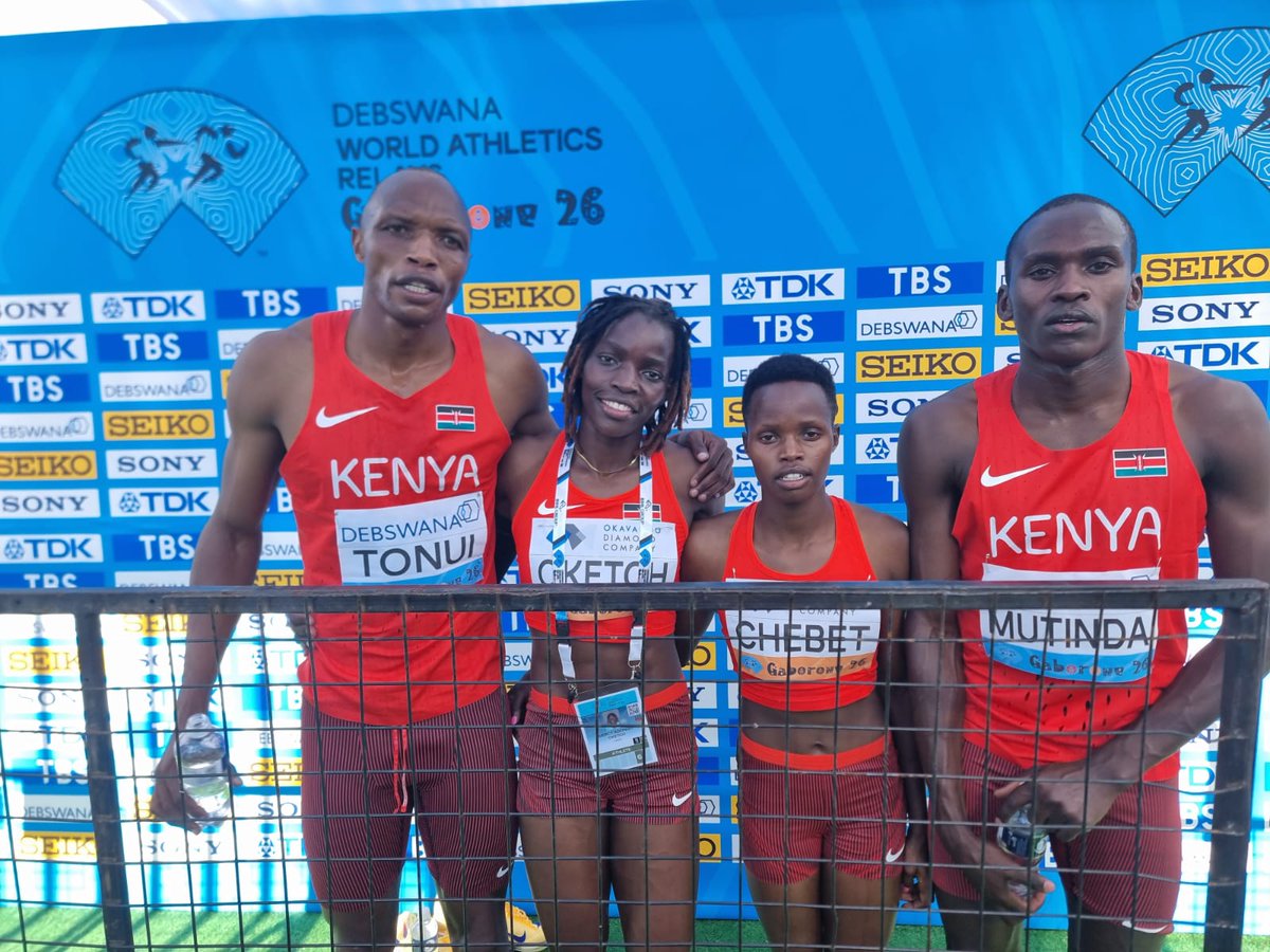 mukua_karimi's tweet image. Let's give flowers 🌹🌹🌹🌹 to the mixed 4×400m relay team, George Mutinda, Mercy Oketch, Kelvin Tonui, and Mercy Chebet having broken African record in a time of 3:09.87. Congratulations 👏 👏 👏 👏 🔥🔥🔥! 

📷 ; Greg Mulemi 

#kenya #Worldathleticsrelays