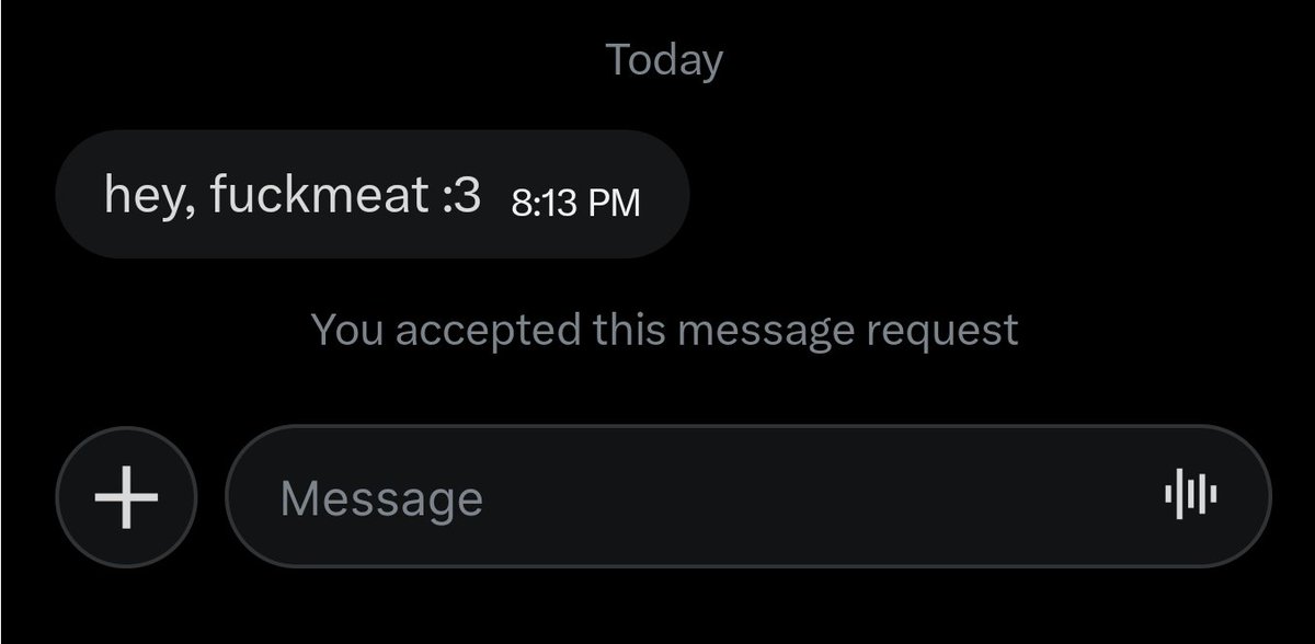 resqueeeeee's tweet image. 2 types of people in my dms