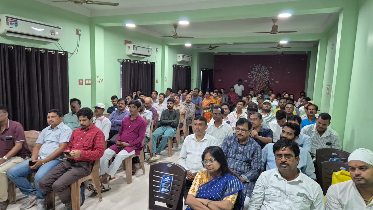 Rothin1973's tweet photo. VC Metting and Strong Room Visiting at Bankura @AITCofficial @MamataOfficial @abhishekaitc https://t.co/skCzeSMVus