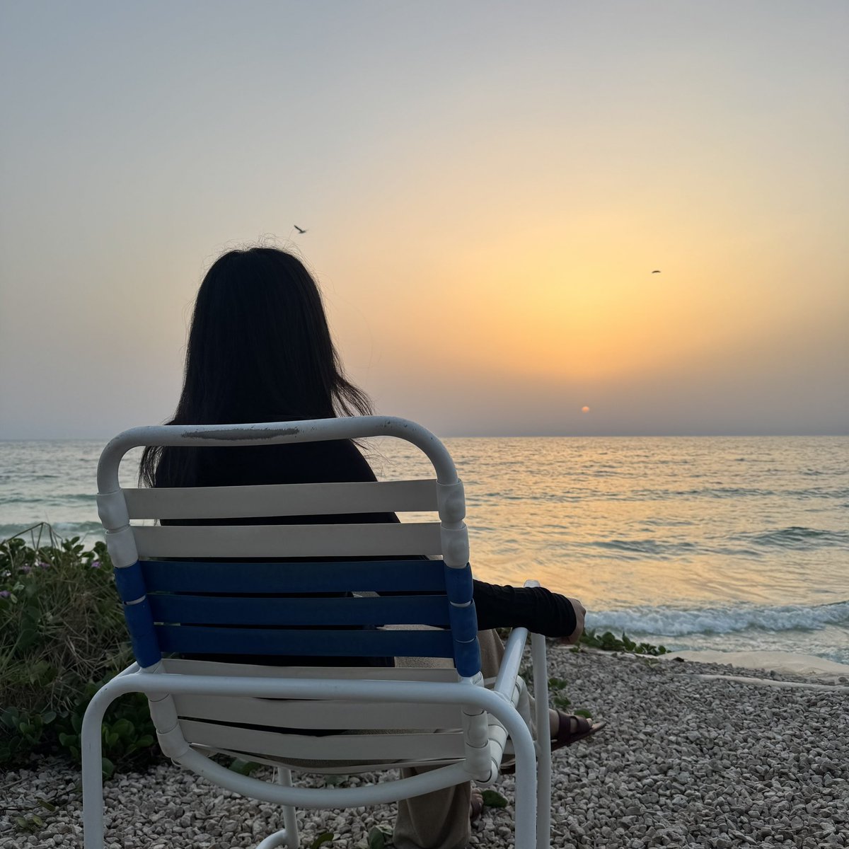 iconichnu's tweet image. The easiest way to get me out of bed #sunrise
