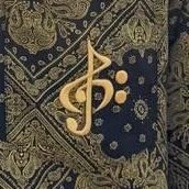 virtudef's tweet photo. i love how the treble clef on his shirt kinda looks like a fancy way to write JB + his twin moles 
#JAYB #제이비 @defjaybkr https://t.co/XHUAwredd8