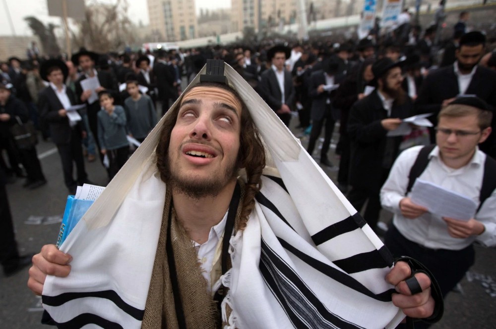 Brother Nathanael tweet media