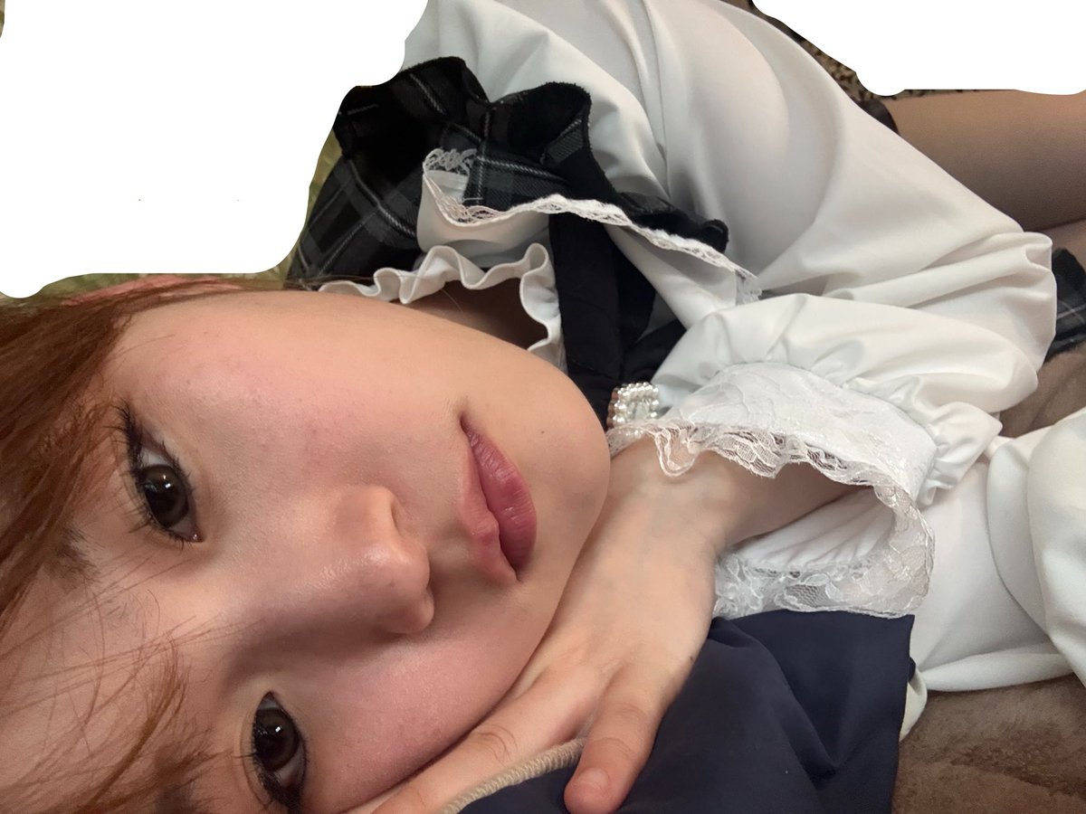 みい tweet media