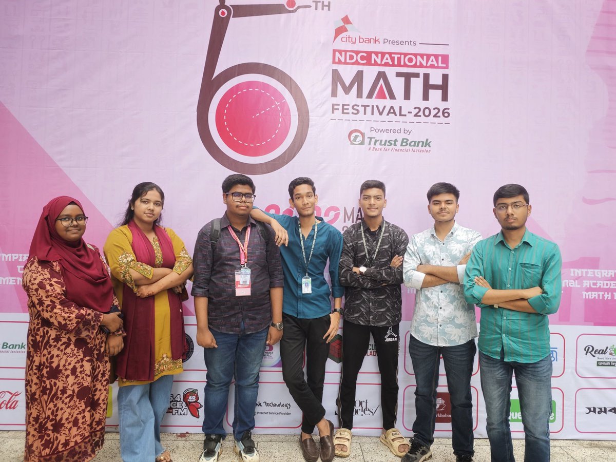 Irfan_Shahin97's tweet image. The capturation of NDC is successful! 🔥

#journey #vlog #college