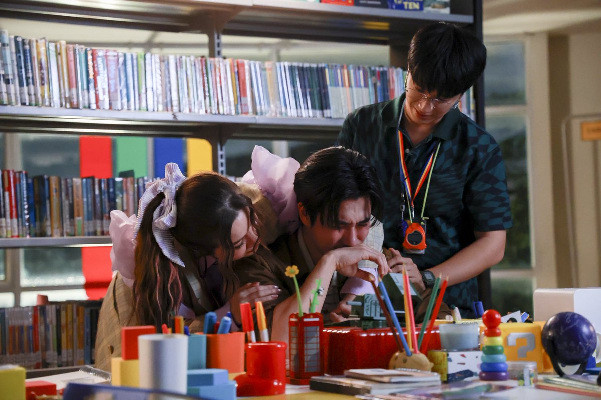 รักครูเท่าโลกเลย Love You Teacher tweet media