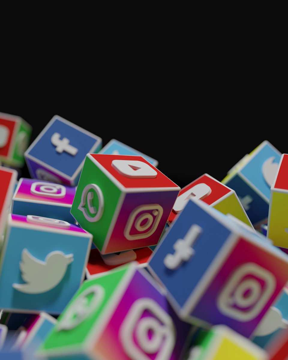 SEO Web Analyst®™. tweet media