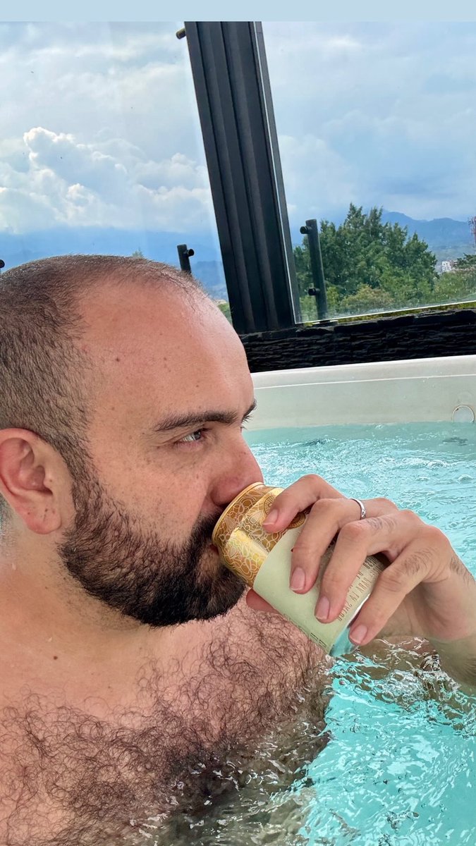 David tweet media