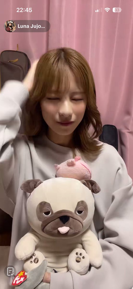 Gorogoro0531's tweet image. るぅちゃんTikTok配信ありがとうございました☺️
明日も楽しみにしています😆
お仕事ファイトです✊🏻
月が暗いときは周りの星々が輝いて光を照らして応援するのだ🌟🌙🌟
#十条月
#TikTok