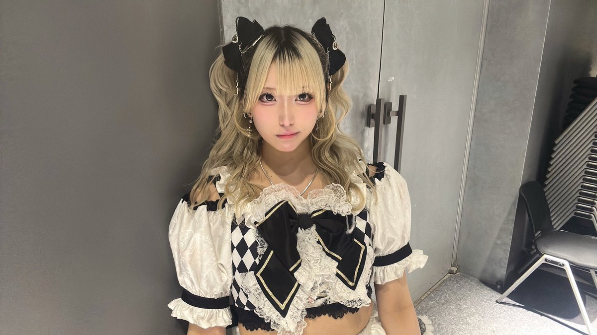美波あいか🖤7/26(日)絶対開けて‼️【8DOLL】 tweet media