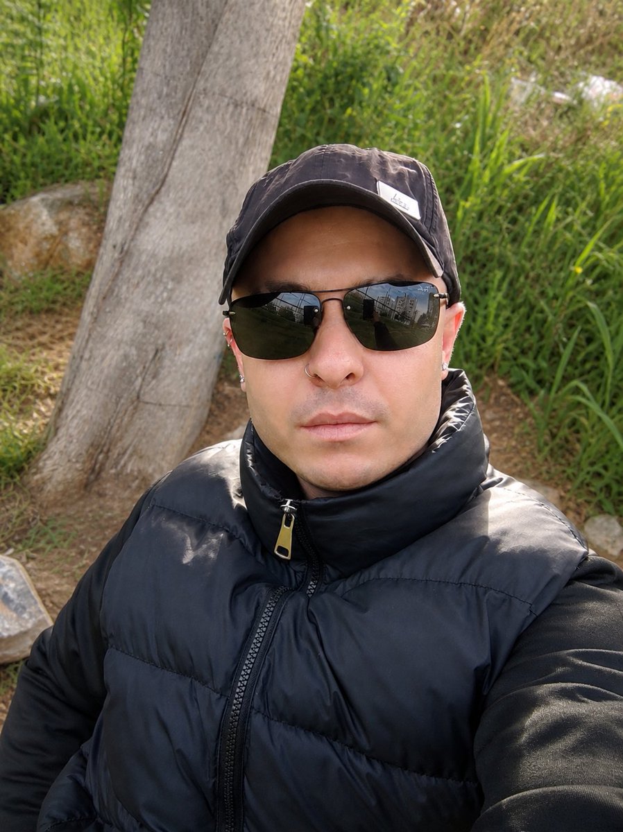 oktay tweet media