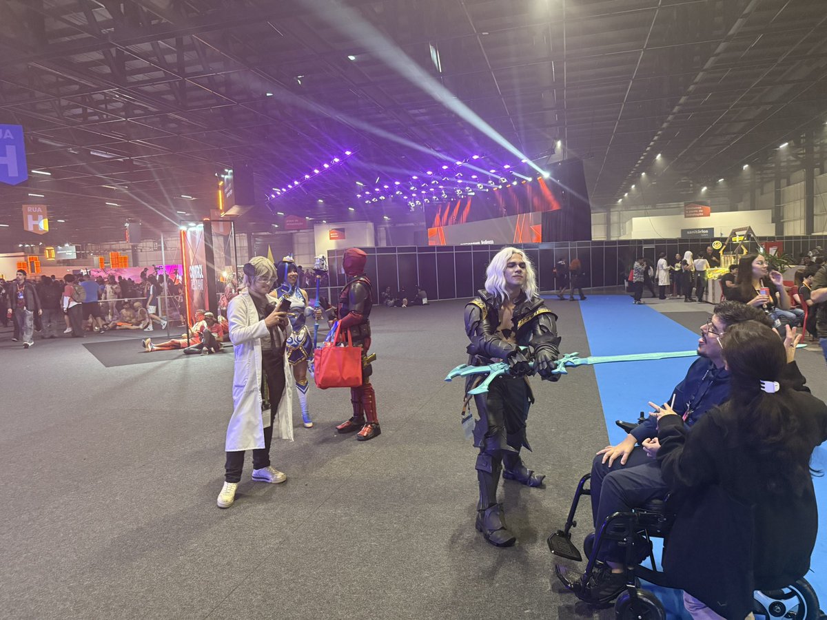 Dean Takahashi tweet media