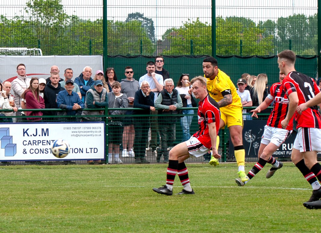 WorcsRaidersFC's tweet photo. He’s only made it two!!! 💫 https://t.co/Ubb3TyLdB7
