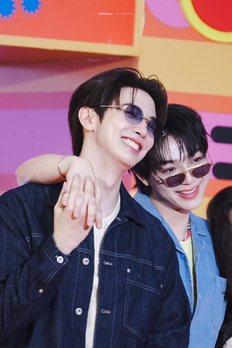 millifav's tweet photo. คนที่มีความสุขมากที่สุดในวันนี้

MAXKYBAS AT CENTRAL BANGNA

#MaxkyBasxCentralBangna
━━*.☆ #แม็กกี้บาส #maxkybas https://t.co/LuICHjQWYS