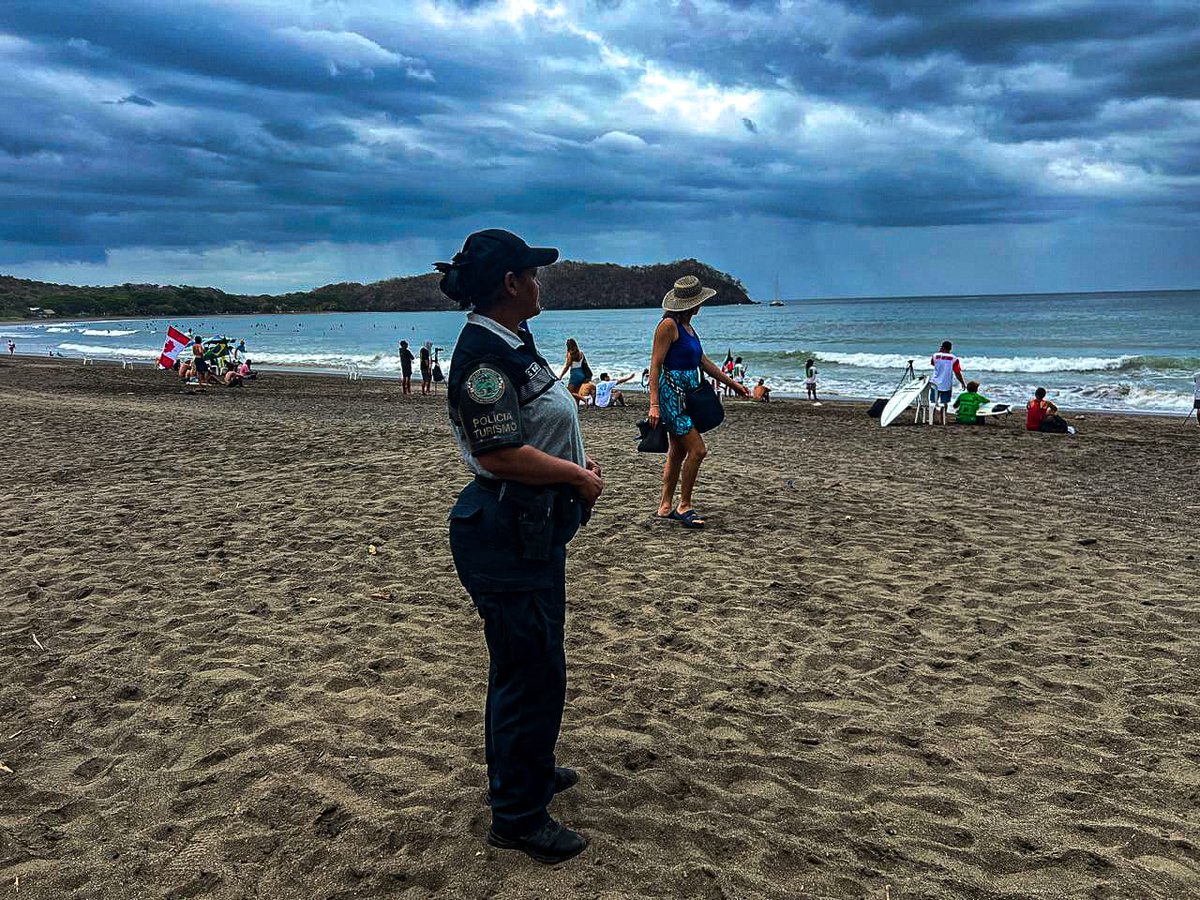 Policía Nacional tweet media