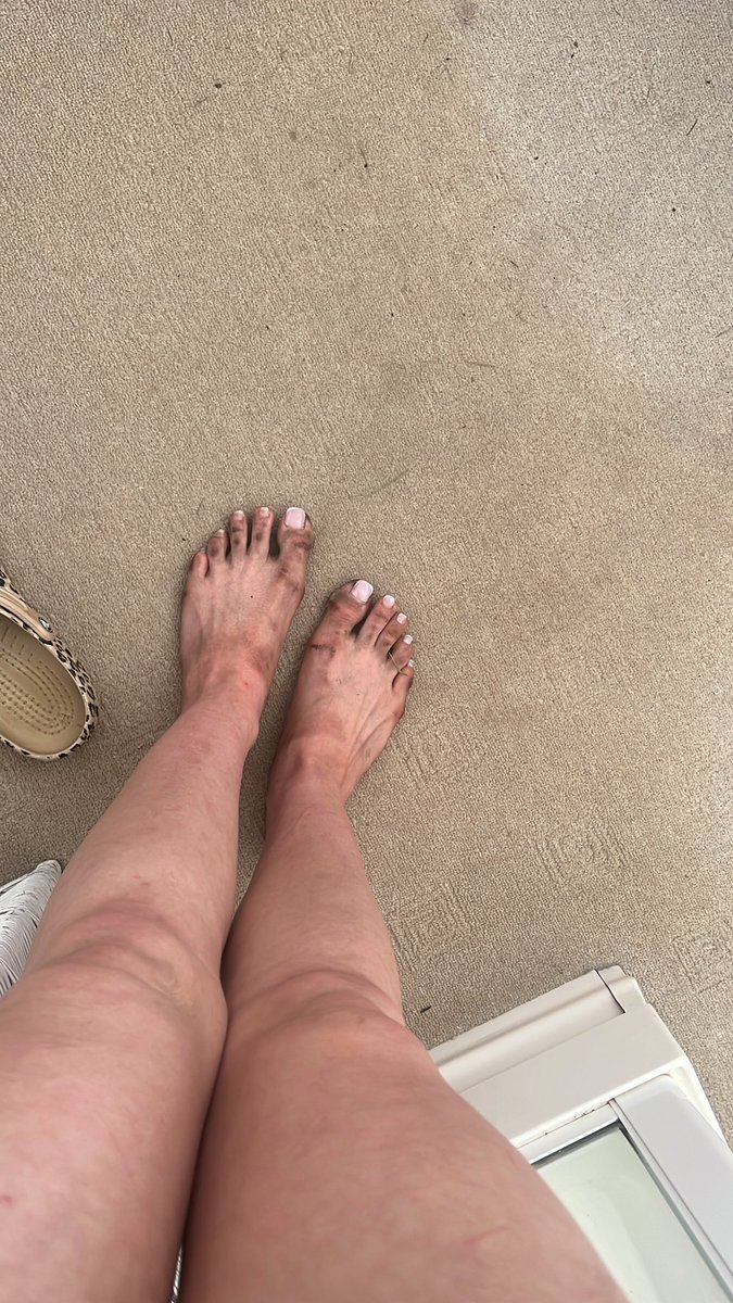 Goddess Meg tweet media
