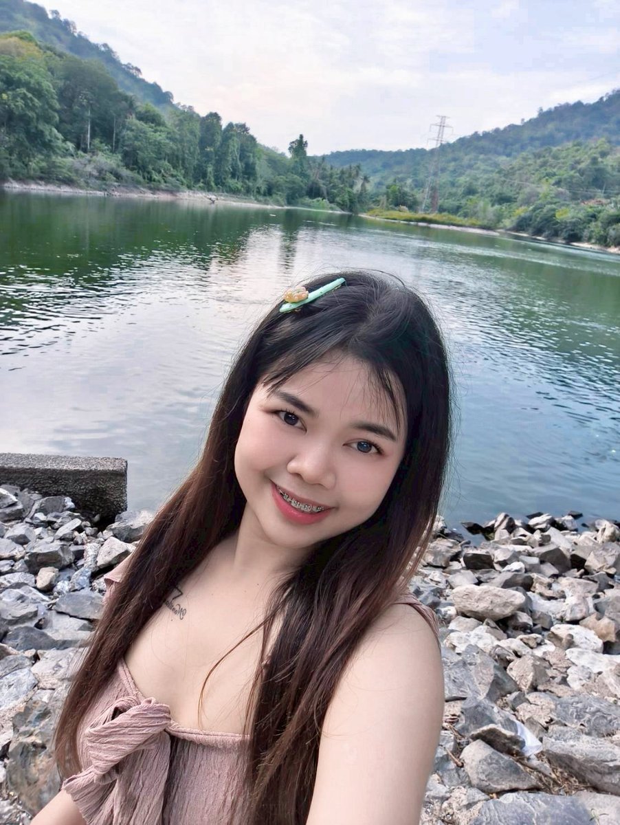 earnnie03 tweet media