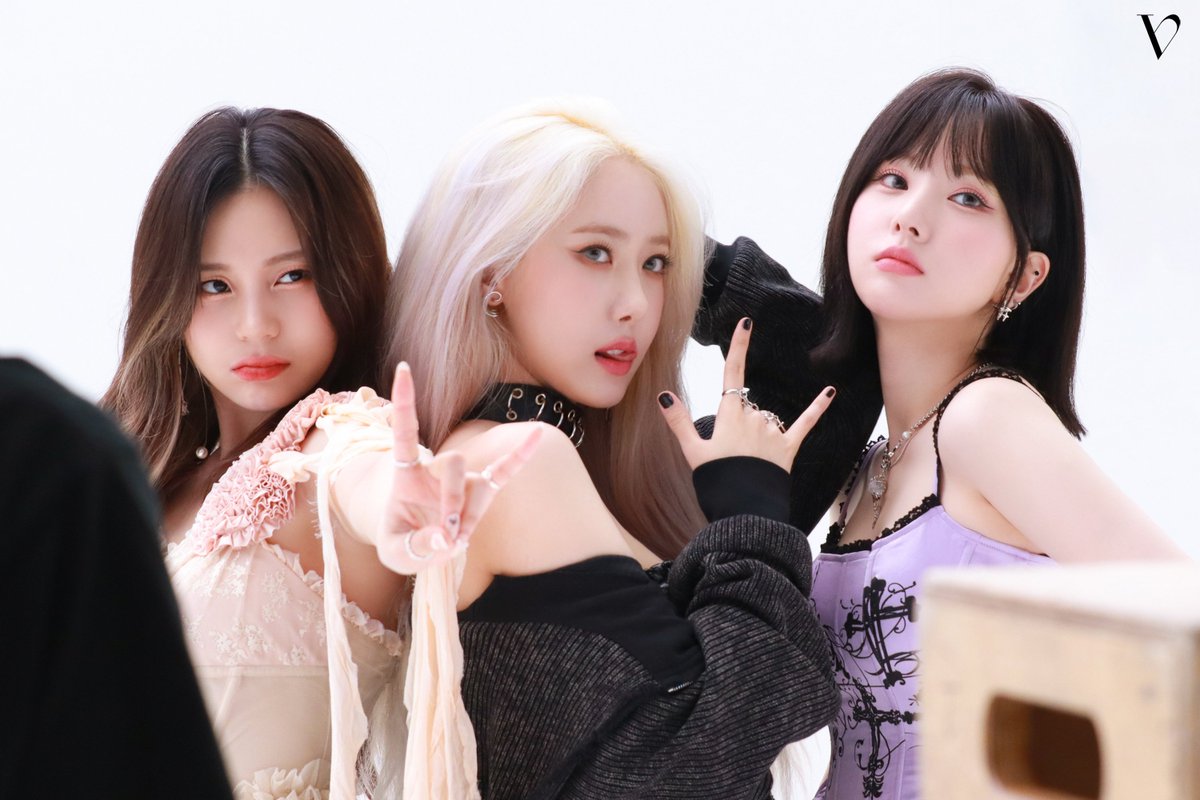 베리 tweet media