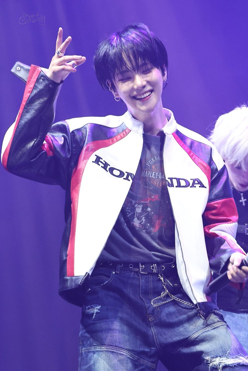 차닝ning🎀 tweet media