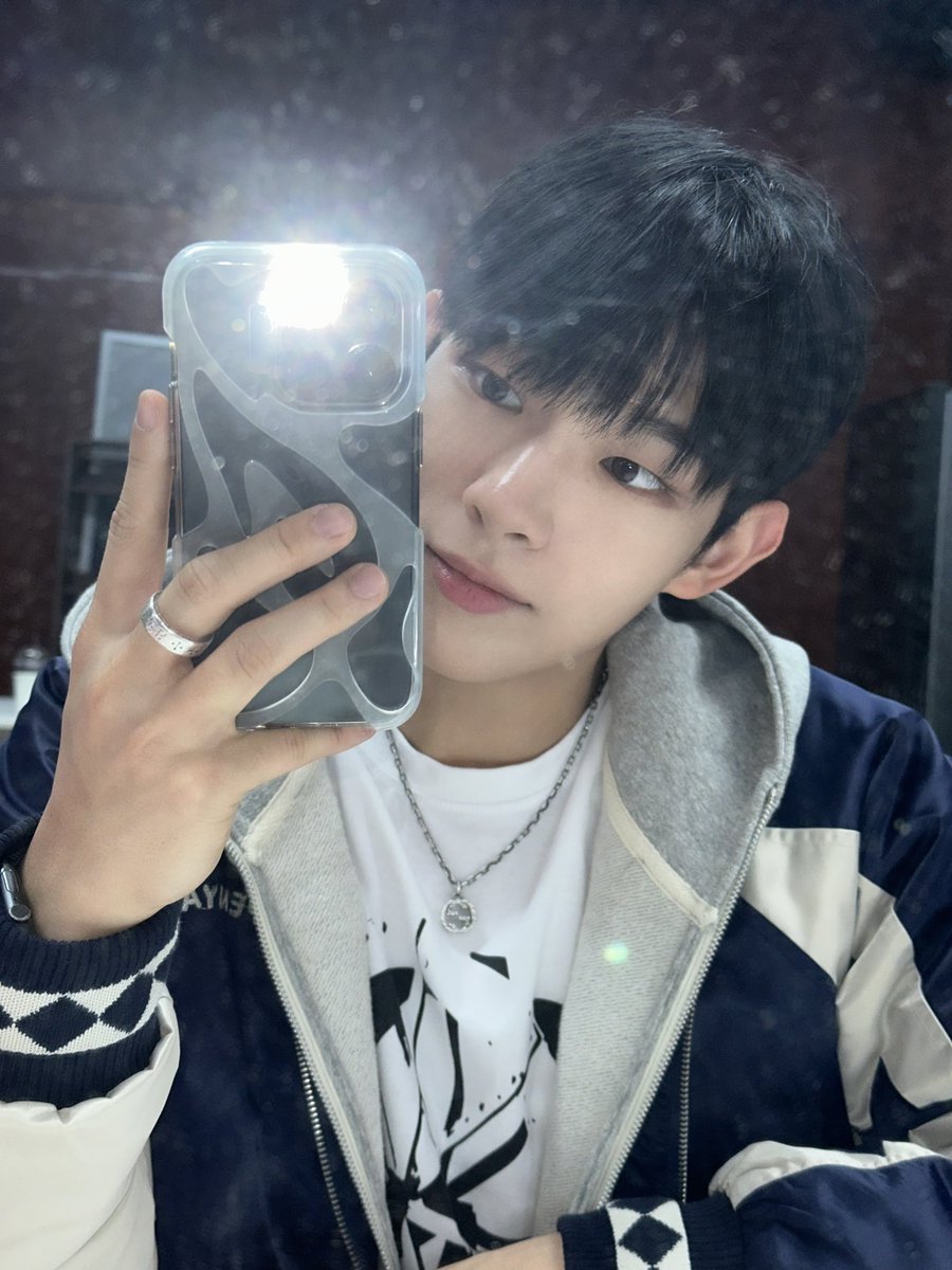 𝕥o͞y ✳ ᰍ s𝕥♡ry ! tweet media