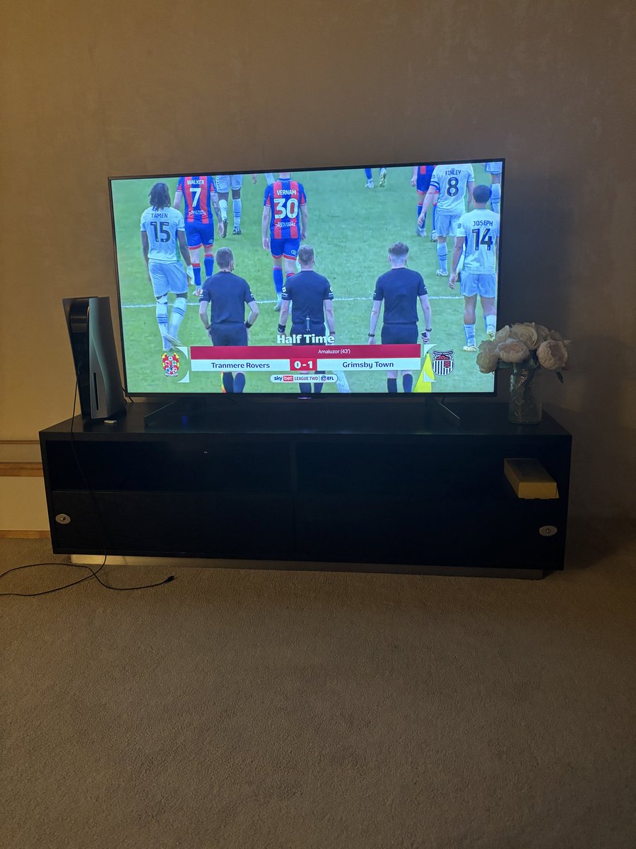 austranmere's tweet photo. Horrible, stodgy performance. Look like eleven strangers. Good job there are even worse teams in the division than us @TranmereRovers https://t.co/jR4GfsbiA4