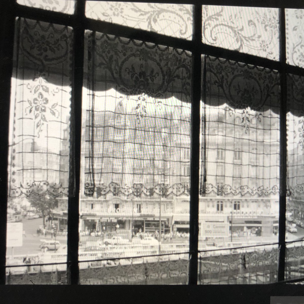 gradychambers87's tweet photo. “When I’m in a bad mood, I come here. Mostly people just pass through, like a Murnau film. 

Murnau films are always about the passage: from city to country, day to night. There’s all that here: on the right, trains, the country. On the left the city.” https://t.co/4DcP8xfwgq