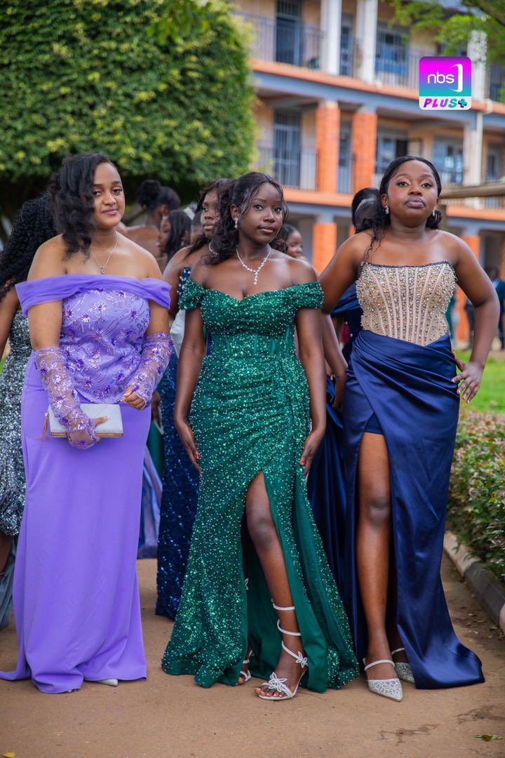 nbsplusug's tweet image. Beauty,style and zero stress just vibes.

#Nbsplus 
#BeYou
#Prom
#YouthVoice