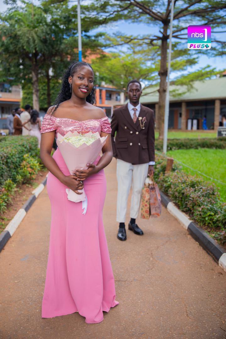 nbsplusug's tweet image. Beauty,style and zero stress just vibes.

#Nbsplus 
#BeYou
#Prom
#YouthVoice