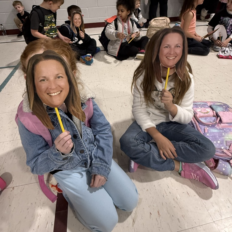 Clinton Community School District tweet media