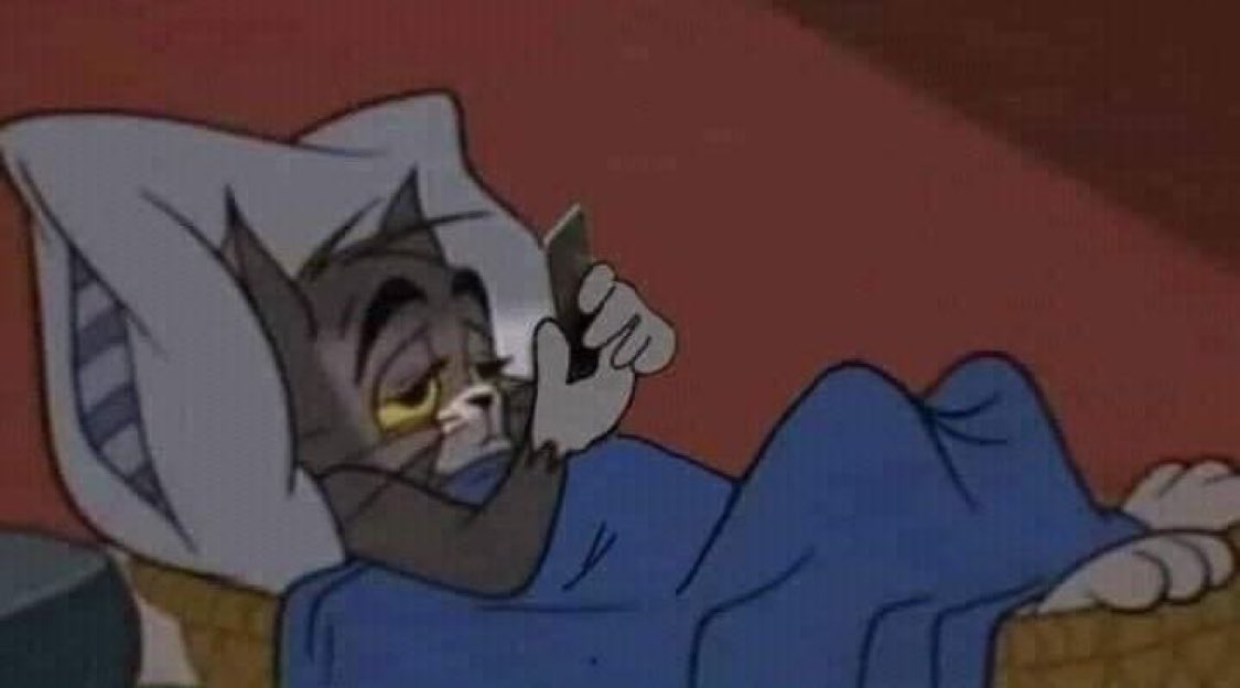 Hoy si dormiré temprano
- Yo a las 3 am viendo videos