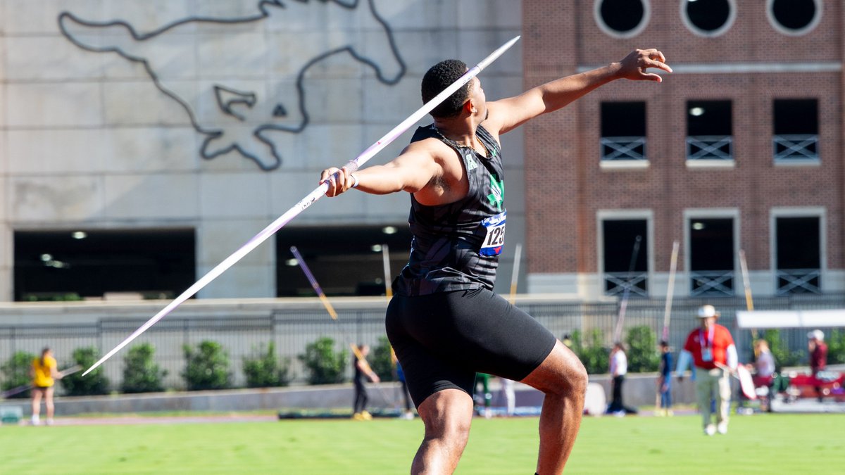MeanGreenTFXC's tweet image. With a throw of 63.28 meters, Akeel Hanchard takes the men's javelin 🥇

#GMG