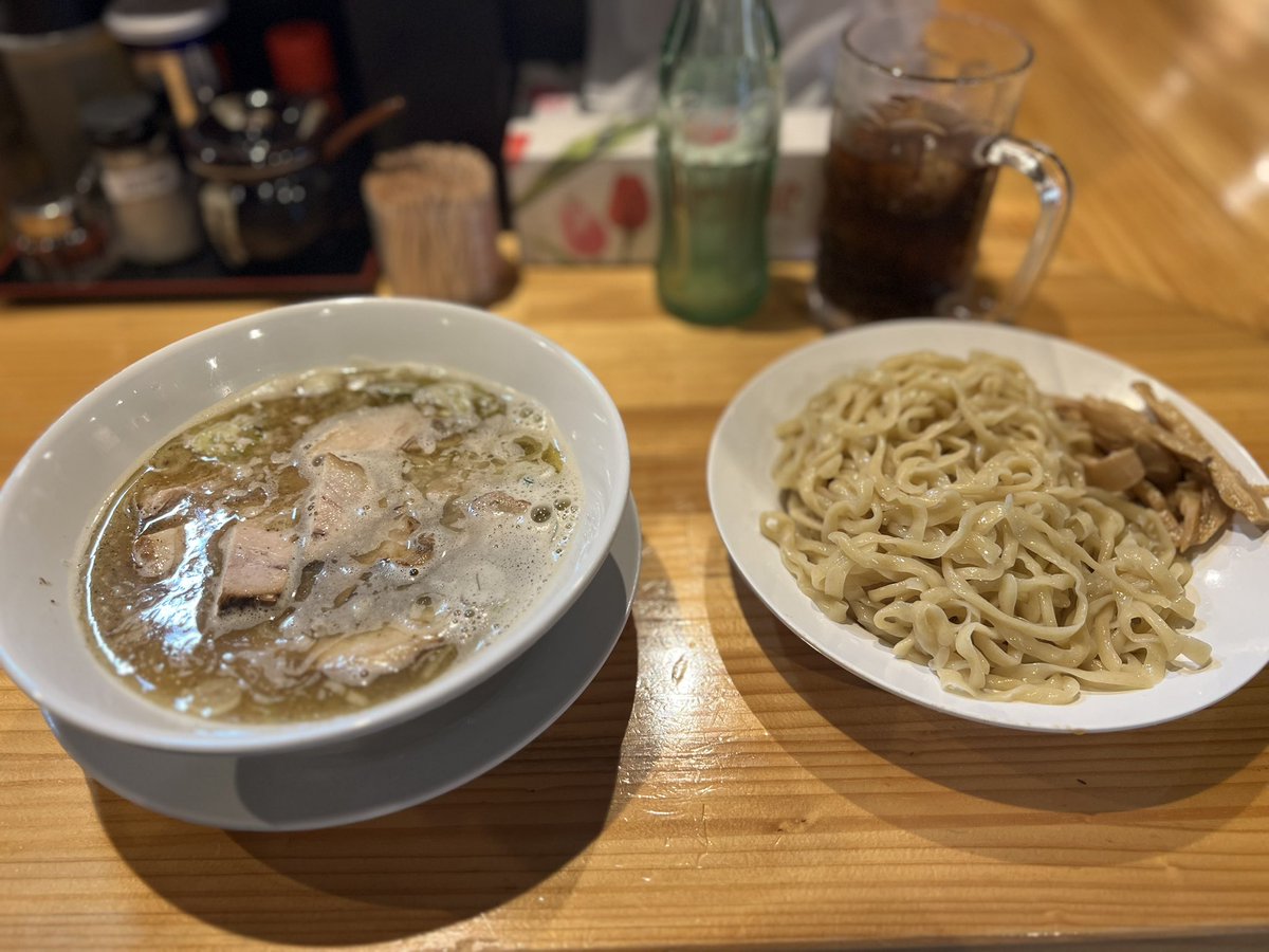たに岡 tweet media