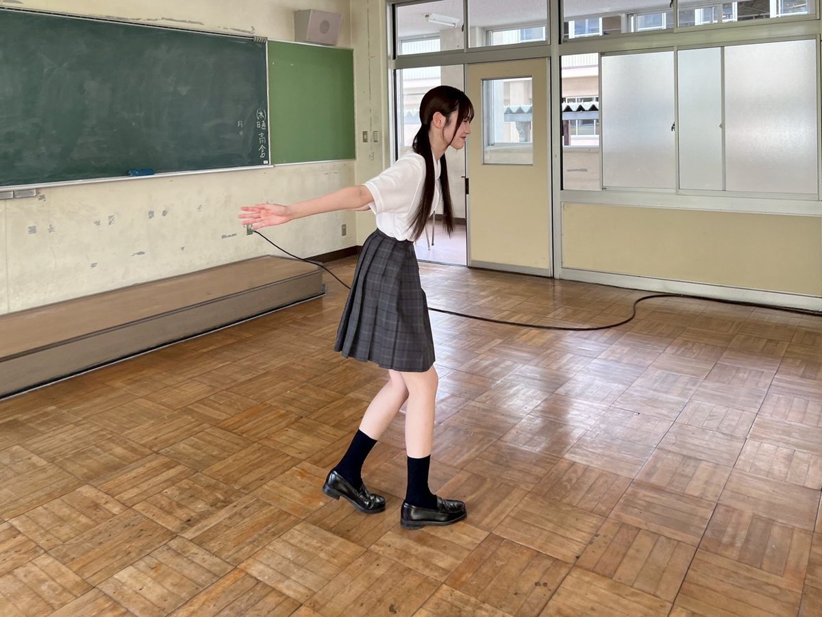 die業 tweet media