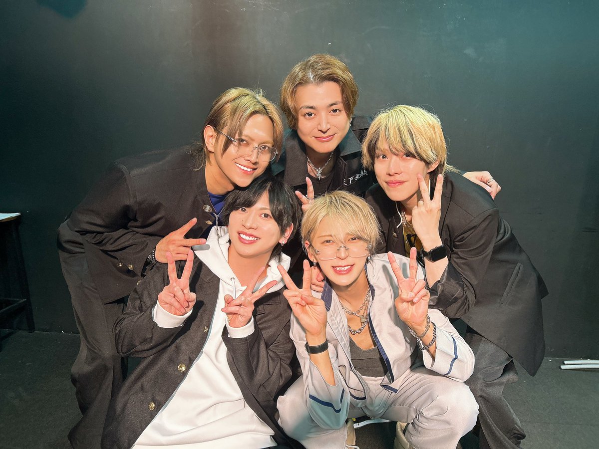 ActEdge411's tweet photo. 『ActEdge~ACT.1~』#アクテッジ

ご来場してくださった全ての皆様
そしてご出演してくださったキャストの皆様に
心より感謝申し上げます🔥

おかげさまで"最高"の旗揚げとなりました！！
これからもアクテッジ、
"皆様"へ極上のエンターテイメントお届けしていきますので是非応援よろしくお願い致します！！
