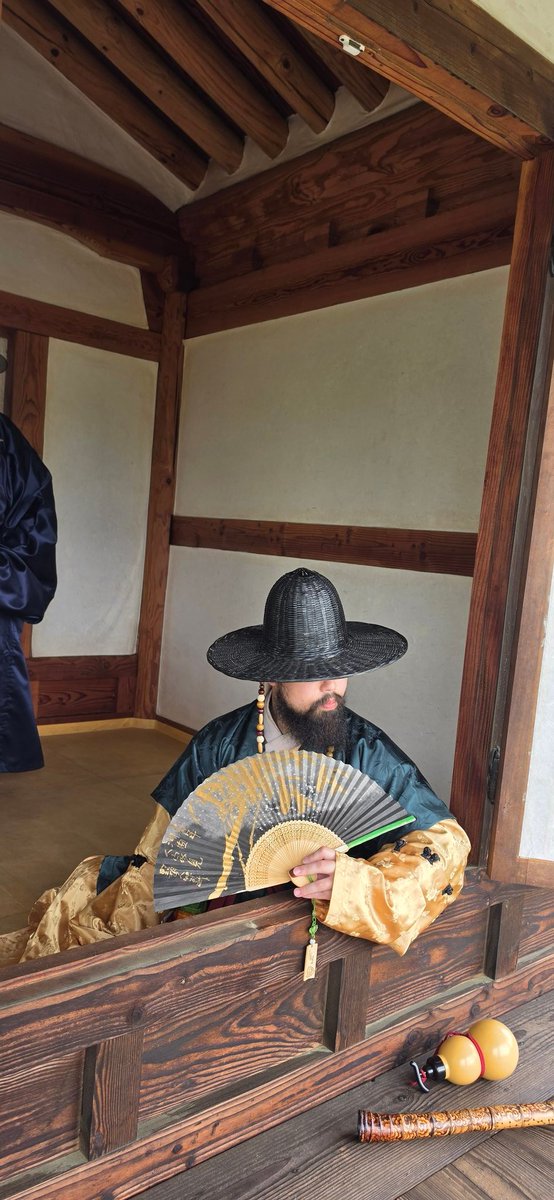 LLproject9's tweet photo. 어피우골합죽선(금죽) 판매하고
민합죽선(모란)을 새로 샀습니다

라덴 선추는 나중에 다시 만드는걸로 https://t.co/m7tPvsYUm2