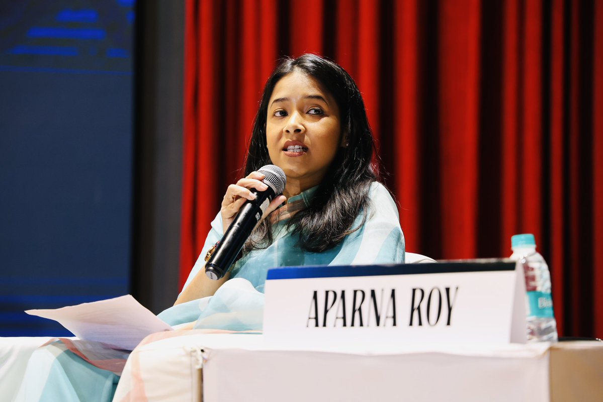 Aparna_R1's tweet image. Chaired a session on “#Fuelling the New #World Order: #EnergySecurity &amp;amp; #ClimateChange” at @hinducollege for the @orfonline- Hindu Policy Conclave. Sharing this reflection a few days on..

This year’s theme—“Pax Transactional: The World As It Is”—was both timely &amp;amp; telling.

We