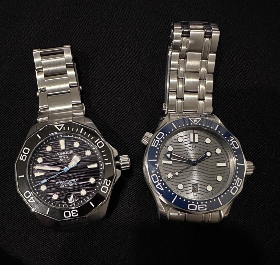 syJackaL's tweet image. Aquaracer and omega smp 300 .why dont people like tagheuer?  #watches #omega #tagheuer #wristwatch #luxury