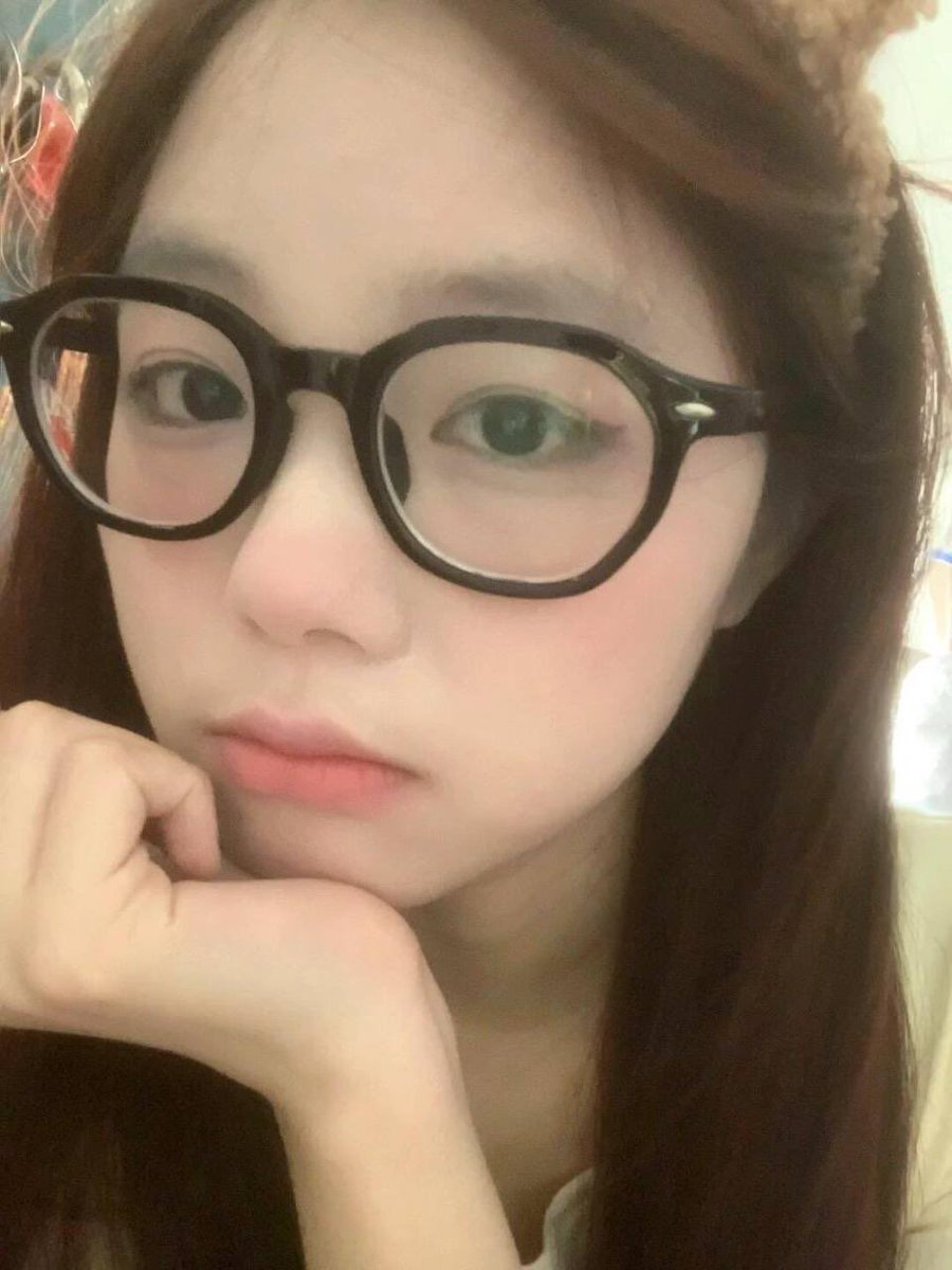 当然是小田啦（女大） tweet media
