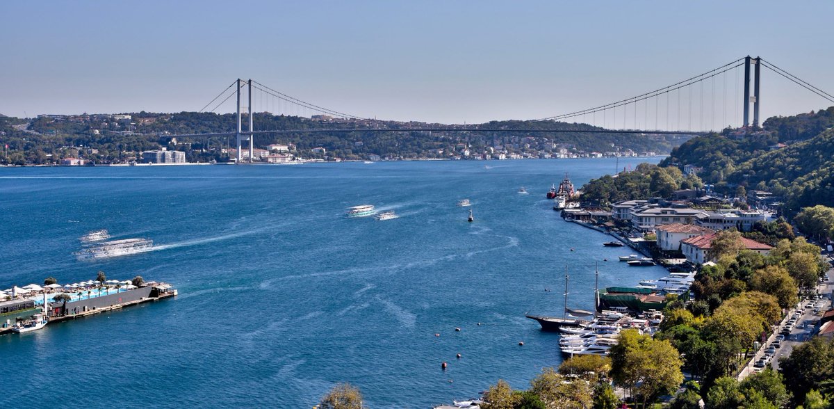 MarioNawfal's tweet image. 🇮🇷🇹🇷 Iran is charging ships to pass through the Strait of Hormuz. People keep asking: why can't Iran just do what Turkey does with the Bosphorus?

Turkey controls its strait legally. Under a 1936 international treaty that 20+ nations signed, granting Ankara formal regulatory