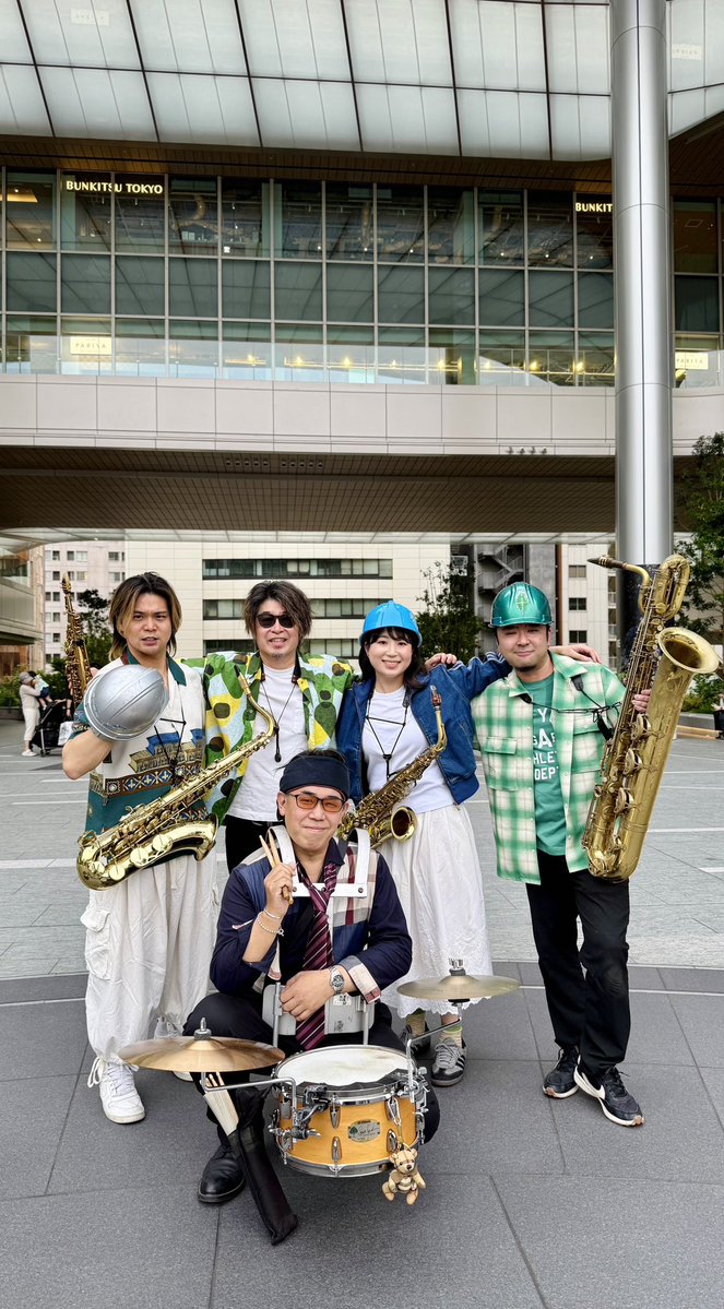 本日はTAKANAWA GATEWAY CITY出演！
天気にも恵まれ、たくさんの方に聴いていただきました。ありがとうございました！

あの空間を一緒に作ってくださった皆さまに感謝です。
サポートの常世田美里さんにも感謝！