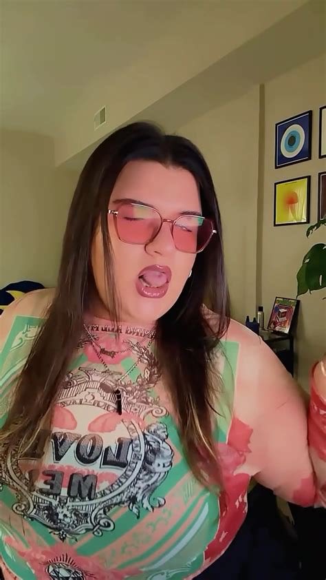 🦖 𝔶𝔬𝔲𝔯 𝔪𝔬𝔱𝔥𝔢𝔯 🦋🐦‍⬛ 💐 tweet media
