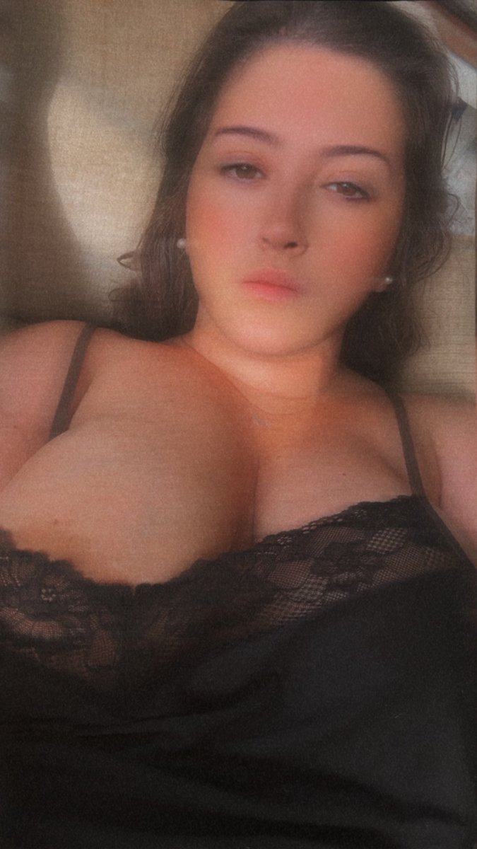 Goddess Brook ⛓️ tweet media